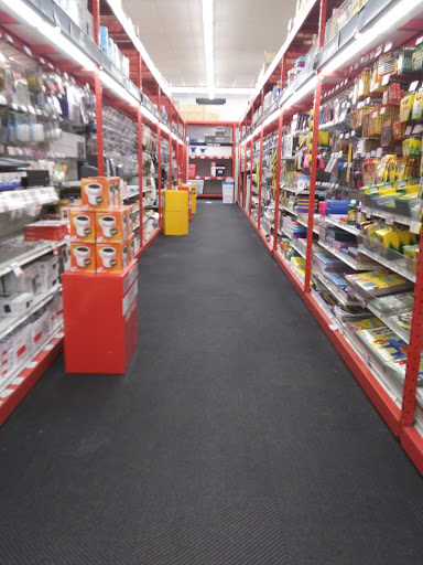 Office Supply Store «Staples», reviews and photos, 757 Gallivan Blvd, Dorchester, MA 02122, USA