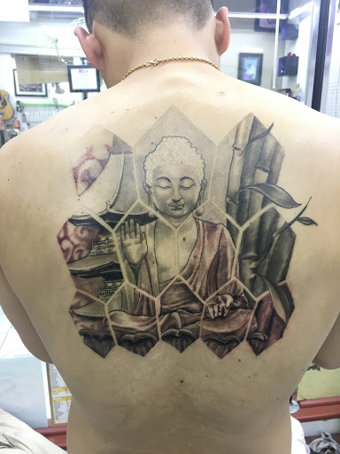 Explore wizard of oz tattoo ideas, creative tattoo ideas in Sparks, available at Tidal Wave Tattoo