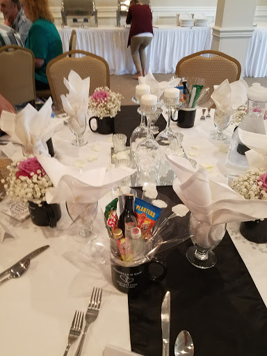 Golf Course «Edgewood in the Pines Golf Course & Banquet Facility», reviews and photos, 22 Edgewood Rd, Drums, PA 18222, USA