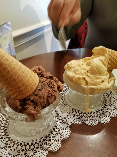 Dessert Shop «Sweet Moses», reviews and photos, 6800 Detroit Ave, Cleveland, OH 44102, USA