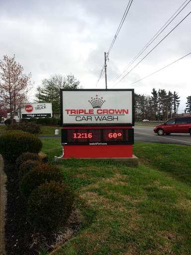 Triple Crown Car Wash en Louisville