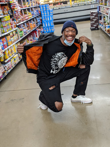 Supermarket «Walmart Neighborhood Market», reviews and photos, 735 W Sublett Rd, Arlington, TX 76017, USA