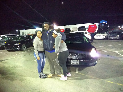 Car Dealer «Kunes Country Ford Stateline Superstore», reviews and photos, 104 IL-173, Antioch, IL 60002, USA