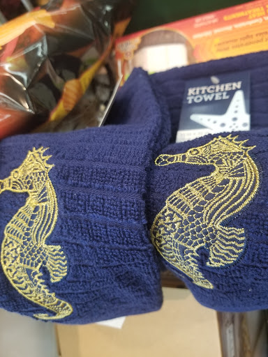 Home Goods Store «Christmas Tree Shops», reviews and photos, 1117 Woodruff Rd, Greenville, SC 29607, USA