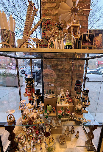 Gift Shop «Hazel», reviews and photos, 1902 W Montrose Ave, Chicago, IL 60613, USA