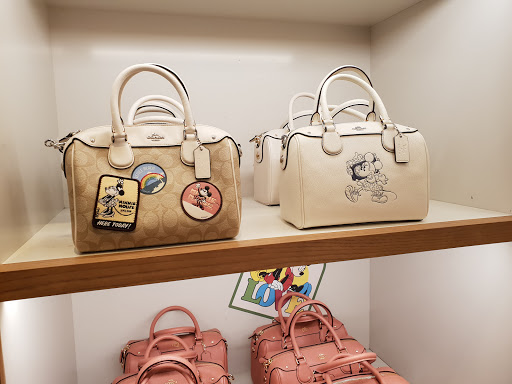 Store «Coach», reviews and photos, 8375 Arroyo Cir A059, Gilroy, CA 95020, USA