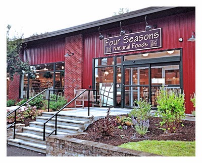 Four Seasons Natural Foods, 120 Henry St, Saratoga Springs, NY 12866, USA, 