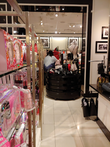 Shopping Mall «Rolling Oaks Mall», reviews and photos, 6909 N Loop 1604 E, San Antonio, TX 78247, USA