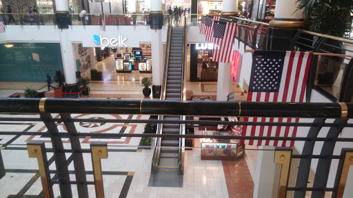 Shopping Mall «Crabtree Valley Mall», reviews and photos, 4325 Glenwood Ave, Raleigh, NC 27612, USA