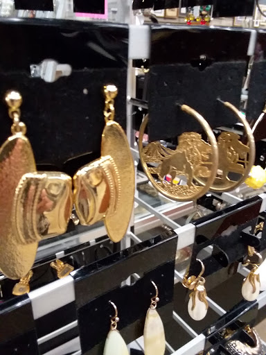 Thrift Store «Graceful Buys», reviews and photos, 418 E Northwest Hwy, Grapevine, TX 76051, USA