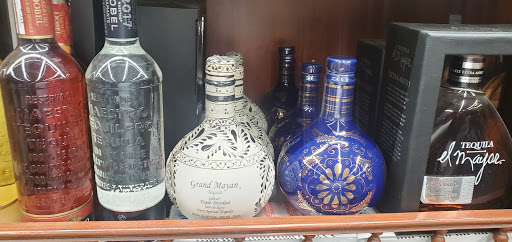 Liquor Store «Hillside Liquor», reviews and photos, 29105 S Western Ave, Rancho Palos Verdes, CA 90275, USA