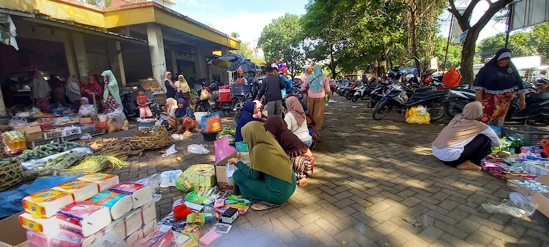 Pasar Umum Kecamatan Kediri