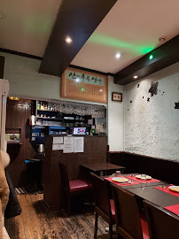 Atmosphère du Restaurant coréen Sambuja - Restaurant Coréen 삼부자 식당 à Paris - n°2