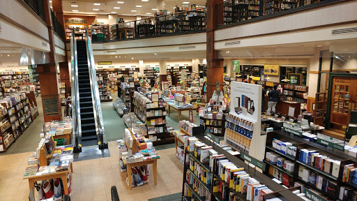 Book Store «Barnes & Noble», reviews and photos, 150 W Swedesford Rd, Berwyn, PA 19312, USA