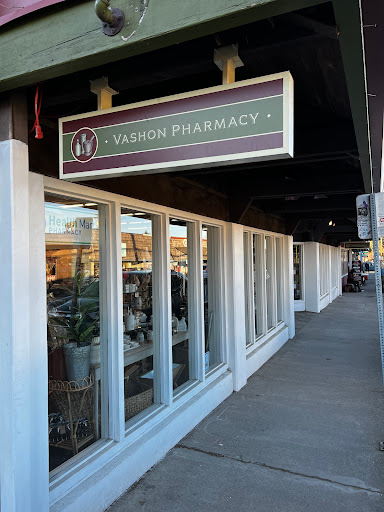Vashon Pharmacy, 17617 Vashon Hwy SW, Vashon, WA 98070, USA, 
