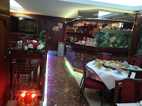 Atmosphère du Restaurant asiatique Bonheur d'Issy à Issy-les-Moulineaux - n°12