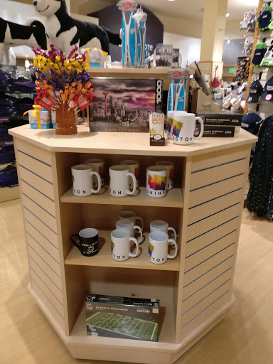 Book Store «University Book Store», reviews and photos, 4326 University Way NE, Seattle, WA 98105, USA