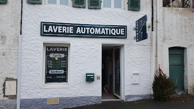 LAVERIE AQUALOGIA à Le Palais