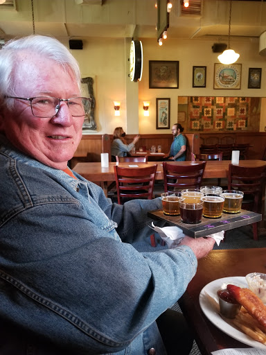 Hotel «McMenamins Edgefield», reviews and photos, 2126 SW Halsey St, Troutdale, OR 97060, USA