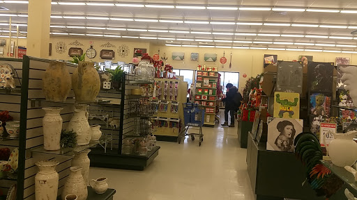 Craft Store «Hobby Lobby», reviews and photos, 5103 Harvey St, Norton Shores, MI 49444, USA