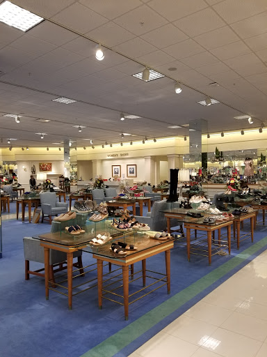 Department Store «Von Maur», reviews and photos, 4000 North Point Cir, Alpharetta, GA 30022, USA