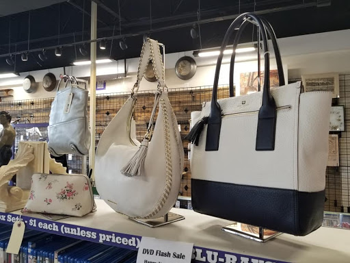 Pawn Shop «Liberty Pawn & Gold LLC», reviews and photos, 5044 Plank Rd, Fredericksburg, VA 22407, USA