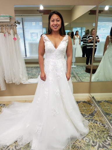 Bridal Shop «Bellissima Bridal Salon», reviews and photos, 234 S Main St, Rochester, MI 48307, USA