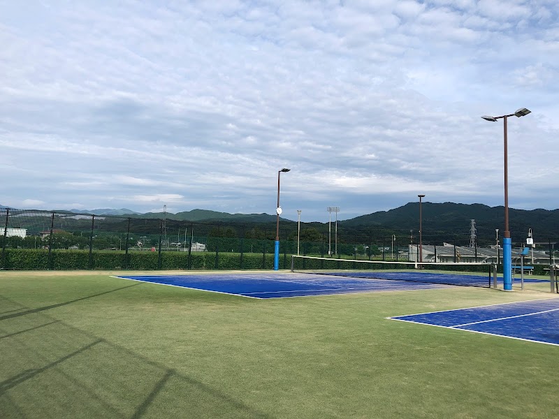 益城町総合運動公園テニスコート