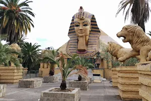 Luxor image