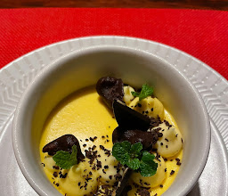Suzie-Q Asian Twist Kitchen photo