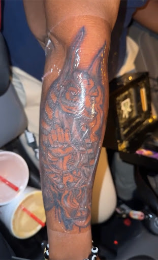 Explore memento vivere tattoo ideas, creative tattoo ideas in Trenton, available at Street Art Ink