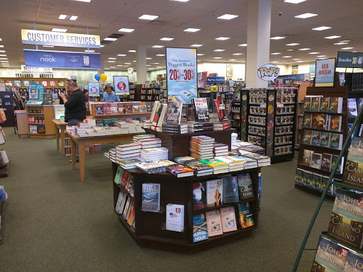 Barnes & Noble image