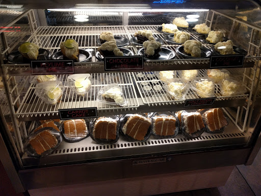 Grocery Store «The Fresh Market», reviews and photos, 1320 McFarland Blvd E #100, Tuscaloosa, AL 35401, USA