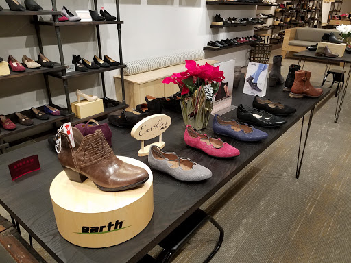 Shoe Store «Benjamin Lovell Shoes», reviews and photos, 119 S 18th St, Philadelphia, PA 19103, USA