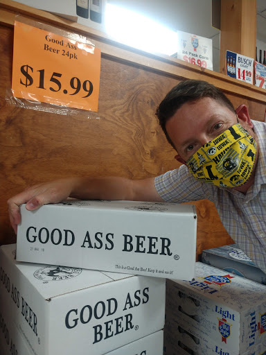 Beer Store «Vans Liquor Store», reviews and photos, 470 Sinsinawa Ave, East Dubuque, IL 61025, USA