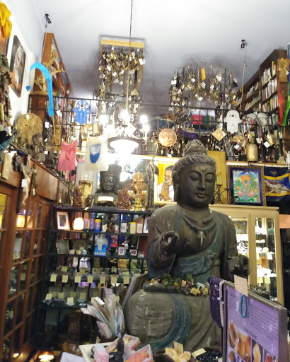 Book Store «Thunderbolt Spiritual Books», reviews and photos, 512 Santa Monica Blvd, Santa Monica, CA 90401, USA