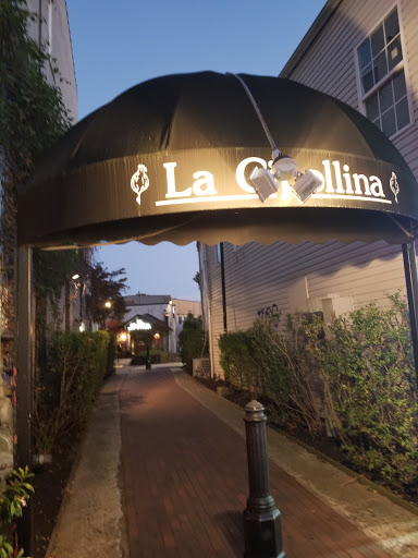 Wonderland Smoke Shop Freehold, 16 W Main St, Freehold, NJ 07728, USA, 