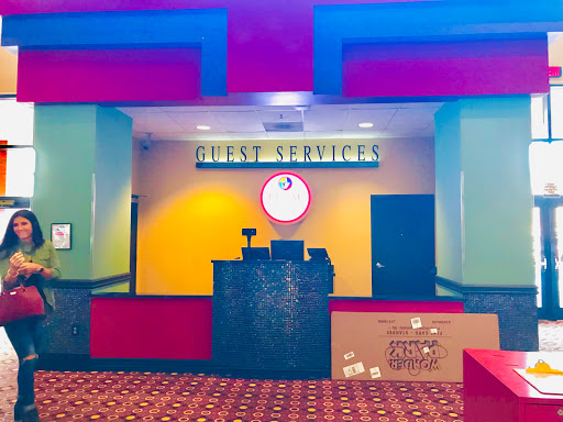 Movie Theater «Regal Cinemas Beaver Creek 12», reviews and photos, 1441 Beaver Creek Commons Dr, Apex, NC 27502, USA
