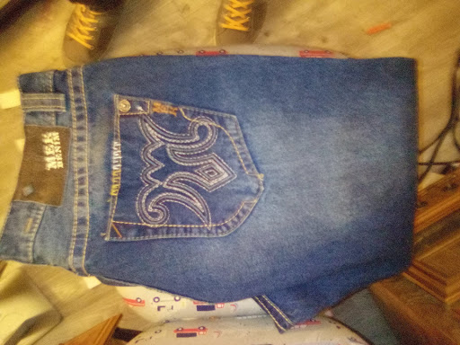 Thrift Store «Arizona Humane Society Thrift Store», reviews and photos, 1110 W Southern Ave #20, Mesa, AZ 85210, USA