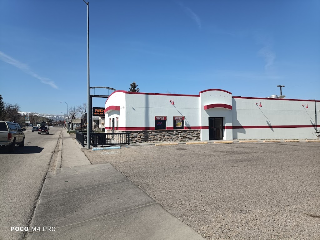 Poncho's Mexican Food 82601