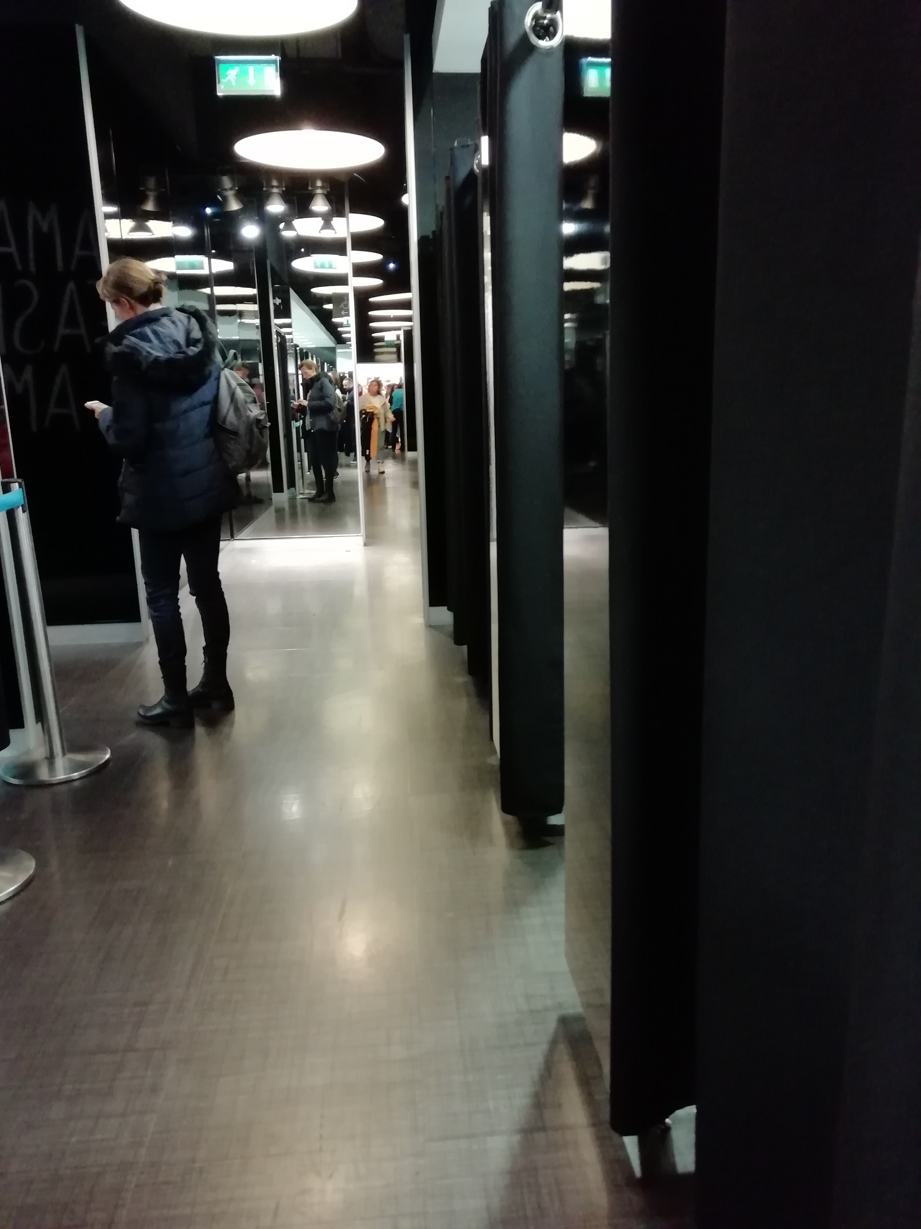 Photo n° 4 de l'avis de gens.a fait le 31/10/2018 à 08:58