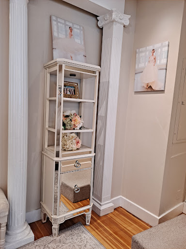 Bridal Shop «Lily Saratoga», reviews and photos, 6 Franklin Square, Saratoga Springs, NY 12866, USA