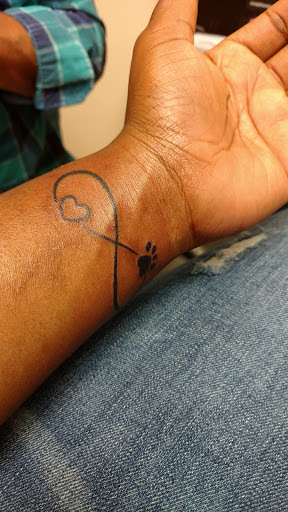 Tattoo Shop «Fate Tattoo», reviews and photos, 2202 N High St, Columbus, OH 43201, USA