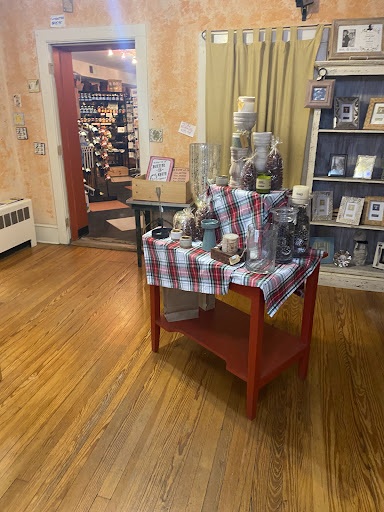 Gift Shop «German Street Coffee-Candlery», reviews and photos, 103 W German St, Shepherdstown, WV 25443, USA