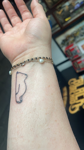 Explore big sister little sister tattoo ideas, creative tattoo ideas in Pigeon Forge, available at Black Orchid Tattoo Studio