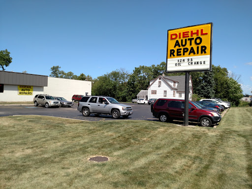 Auto Tune Up Service «Diehl Auto Repair», reviews and photos, 1532 Ogden Ave, Lisle, IL 60532, USA