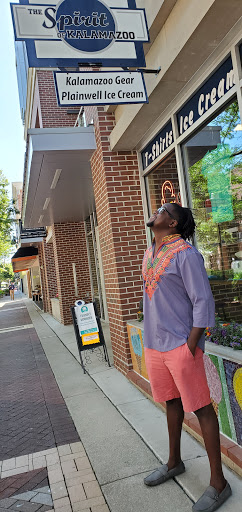 Sporting Goods Store «Gazelle Sports Kalamazoo», reviews and photos, 214 S Kalamazoo Mall, Kalamazoo, MI 49007, USA