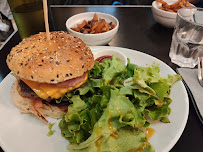Plats et boissons du Restaurant de hamburgers Matt Burger à Montpellier - n°2