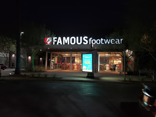 Shoe Store «Famous Footwear», reviews and photos, 1800 E Rio Salado Pkwy, Tempe, AZ 85281, USA