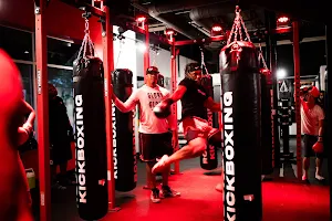 Roundhouse Kickboxing image